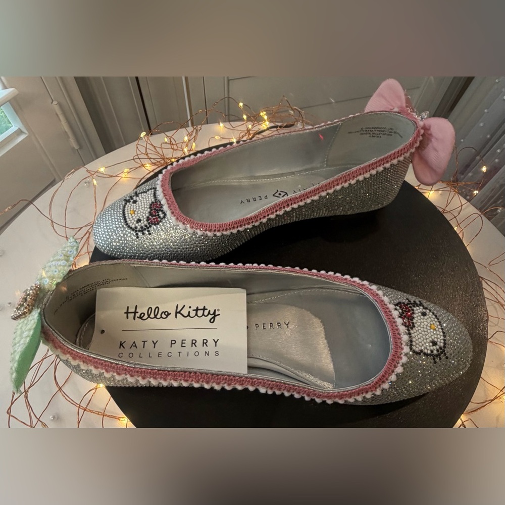 Hand Embellished Statement Crystal Ballet Flat in Hello Kitty Theme, size 8.5 - Picture 15 of 16